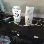 LOTE 529 - 01 TV MARCA BUSTER C/FONTE FUNCIONANDO E 01 PAR DE CAIXAS DE SOM P/PC. (NO ESTADO) ATENÇÃO! FAZER A VISITAÇÃO ANTES DE ARREMATAR, NÃO SABEMOS SE FUNCIONA. LEILÃO NÃO TEM GARANTIA E NEM DEVOLUÇÃO, SUJEITO A POSSÍVEIS AVARIAS VISÍVEIS/OCULTAS E/OU AUSÊNCIA DE COMPONENTES.