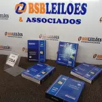 LOTE 120 - 05 REFLETORES LED AMBIENTE EXTERNO 100W. (NOVO), (NO ESTADO) ATENÇÃO! FAZER A VISITAÇÃO ANTES DE ARREMATAR, NÃO SABEMOS SE FUNCIONA. LEILÃO NÃO TEM GARANTIA E NEM DEVOLUÇÃO, SUJEITO A POSSÍVEIS AVARIAS VISÍVEIS/OCULTAS E/OU AUSÊNCIA DE COMPONENTES.