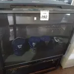 LOTE 492 - 01 TV DE TUBO ANTIGA MARCA PIONEER. (NO ESTADO) ATENÇÃO! FAZER A VISITAÇÃO ANTES DE ARREMATAR, NÃO SABEMOS SE FUNCIONA. LEILÃO NÃO TEM GARANTIA E NEM DEVOLUÇÃO, SUJEITO A POSSÍVEIS AVARIAS VISÍVEIS/OCULTAS E/OU AUSÊNCIA DE COMPONENTES.