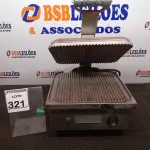 LOTE 321 - 01 SANDUICHEIRA ELÉTRICA INDUSTRIAL EM INOX. (NO ESTADO) ATENÇÃO! FAZER A VISITAÇÃO ANTES DE ARREMATAR, NÃO SABEMOS SE FUNCIONA. LEILÃO NÃO TEM GARANTIA E NEM DEVOLUÇÃO, SUJEITO A POSSÍVEIS AVARIAS VISÍVEIS/OCULTAS E/OU AUSÊNCIA DE COMPONENTES.