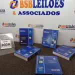 LOTE 360 - 05 REFLETORES LED AMBIENTE EXTERNO 100W. (NOVO), (NO ESTADO) ATENÇÃO! FAZER A VISITAÇÃO ANTES DE ARREMATAR, NÃO SABEMOS SE FUNCIONA. LEILÃO NÃO TEM GARANTIA E NEM DEVOLUÇÃO, SUJEITO A POSSÍVEIS AVARIAS VISÍVEIS/OCULTAS E/OU AUSÊNCIA DE COMPONENTES.