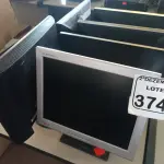 LOTE 374 - 06 MONITORES LCD MARCAS E MODELOS DIVERSOS. (NO ESTADO) ATENÇÃO! FAZER A VISITAÇÃO ANTES DE ARREMATAR, NÃO SABEMOS SE FUNCIONA. LEILÃO NÃO TEM GARANTIA E NEM DEVOLUÇÃO, SUJEITO A POSSÍVEIS AVARIAS VISÍVEIS/OCULTAS E/OU AUSÊNCIA DE COMPONENTES.