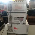 LOTE 379 - 03 MICROONDAS MARCAS E MODELOS DIVERSOS C/PRATO. (NO ESTADO) ATENÇÃO! FAZER A VISITAÇÃO ANTES DE ARREMATAR, NÃO SABEMOS SE FUNCIONA. LEILÃO NÃO TEM GARANTIA E NEM DEVOLUÇÃO, SUJEITO A POSSÍVEIS AVARIAS VISÍVEIS/OCULTAS E/OU AUSÊNCIA DE COMPONENTES.