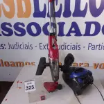 LOTE 325 - 02 ASPIRADORES DE PÓ MARCA PHILCO E BRITÂNIA. (NO ESTADO) ATENÇÃO! FAZER A VISITAÇÃO ANTES DE ARREMATAR, NÃO SABEMOS SE FUNCIONA. LEILÃO NÃO TEM GARANTIA E NEM DEVOLUÇÃO, SUJEITO A POSSÍVEIS AVARIAS VISÍVEIS/OCULTAS E/OU AUSÊNCIA DE COMPONENTES.