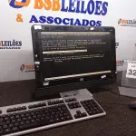 LOTE 322 - 01 ALL IN ONE MARCA HP C/TECLADO E MOUSE. (NO ESTADO) ATENÇÃO! FAZER A VISITAÇÃO ANTES DE ARREMATAR, NÃO SABEMOS SE FUNCIONA. LEILÃO NÃO TEM GARANTIA E NEM DEVOLUÇÃO, SUJEITO A POSSÍVEIS AVARIAS VISÍVEIS/OCULTAS E/OU AUSÊNCIA DE COMPONENTES.