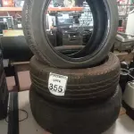 LOTE 355 - 03 PNEUS USADOS SENDO 02 AROS 16 E UM ARO 17. (NO ESTADO) ATENÇÃO! FAZER A VISITAÇÃO ANTES DE ARREMATAR, NÃO SABEMOS SE FUNCIONA. LEILÃO NÃO TEM GARANTIA E NEM DEVOLUÇÃO, SUJEITO A POSSÍVEIS AVARIAS VISÍVEIS/OCULTAS E/OU AUSÊNCIA DE COMPONENTES.