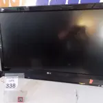 LOTE 338 - 01 TV 42” MARCA LG. (NO ESTADO) ATENÇÃO! FAZER A VISITAÇÃO ANTES DE ARREMATAR, NÃO SABEMOS SE FUNCIONA. LEILÃO NÃO TEM GARANTIA E NEM DEVOLUÇÃO, SUJEITO A POSSÍVEIS AVARIAS VISÍVEIS/OCULTAS E/OU AUSÊNCIA DE COMPONENTES.