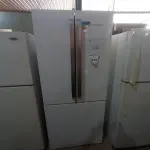 LOTE 015 - 01 REFRIGERADOR INVERSE MARCA BRASTEMP 220V (REFRIGERATOR) (NO ESTADO EM QUE SE ENCONTRA. SUJEITO A AVARIAS OCULTAS/VISÍVEIS.) BH1454N