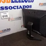 LOTE 019 - 01 MONITOR DELL CS356890. (NO ESTADO EM QUE SE ENCONTRA. SUJEITO A AVARIAS OCULTAS/VISÍVEIS.)