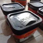 LOTE 095 - 02. BALDES DE ADITIVO IMPERMEABILIZANTE P/PAREDE EXTERNA MARCA SUVINIL 3,6L CADA (NO ESTADO, NÃO SABEMOS SE FUNCIONA. LEILÃO NÃO TEM GARANTIA E NEM DEVOLUÇÃO, SUJEITO A POSSÍVEIS AVARIAS VISÍVEIS/OCULTAS E/OU AUSÊNCIA DE COMPONENTES)