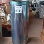 LOTE 175 - 01 LIXEIRA EM INOX TAMANHO G MARCA PURIMAX (NO ESTADO, NÃO SABEMOS SE FUNCIONA. LEILÃO NÃO TEM GARANTIA E NEM DEVOLUÇÃO, SUJEITO A POSSÍVEIS AVARIAS VISÍVEIS/OCULTAS E/OU AUSÊNCIA DE COMPONENTES)
