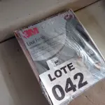 LOTE 042 - 50 - FOLHAS LIXA FERRO 221T GRÃO P100 225X275MM (NO ESTADO, NÃO SABEMOS SE FUNCIONA. LEILÃO NÃO TEM GARANTIA E NEM DEVOLUÇÃO, SUJEITO A POSSÍVEIS AVARIAS VISÍVEIS/OCULTAS E/OU AUSÊNCIA DE COMPONENTES)