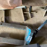 LOTE 068 - 01 - PALETEIRA HIDRÁULICA MANUAL (NO ESTADO, NÃO SABEMOS SE FUNCIONA. LEILÃO NÃO TEM GARANTIA E NEM DEVOLUÇÃO, SUJEITO A POSSÍVEIS AVARIAS VISÍVEIS/OCULTAS E/OU AUSÊNCIA DE COMPONENTES)