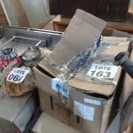 LOTE 163 - APROXIMADO 70 ITENS AUTOMOTIVOS DIVERSOS (NO ESTADO, NÃO SABEMOS SE FUNCIONA. LEILÃO NÃO TEM GARANTIA E NEM DEVOLUÇÃO, SUJEITO A POSSÍVEIS AVARIAS VISÍVEIS/OCULTAS E/OU AUSÊNCIA DE COMPONENTES)