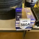LOTE 380 - 05 REFLETORES LED AMBIENTE EXTERNO 100W. (NOVO), (NO ESTADO) ATENÇÃO! FAZER A VISITAÇÃO ANTES DE ARREMATAR, NÃO SABEMOS SE FUNCIONA. LEILÃO NÃO TEM GARANTIA E NEM DEVOLUÇÃO, SUJEITO A POSSÍVEIS AVARIAS VISÍVEIS/OCULTAS E/OU AUSÊNCIA DE COMPONENTES.
