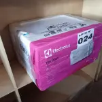 LOTE 024 - 01 - MICRO-ONDAS ELECTROLUX MEO44 34L BRANCO - 110V (NO ESTADO, NÃO SABEMOS SE FUNCIONA. LEILÃO NÃO TEM GARANTIA E NEM DEVOLUÇÃO, SUJEITO A POSSÍVEIS AVARIAS VISÍVEIS/OCULTAS E/OU AUSÊNCIA DE COMPONENTES)