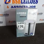 LOTE 176 - 01 LIXEIRA EM INOX C/PEDAL TAMANHO G MARCA GOEDERT GROUP 12L (SEM USO) (NO ESTADO, NÃO SABEMOS SE FUNCIONA. LEILÃO NÃO TEM GARANTIA E NEM DEVOLUÇÃO, SUJEITO A POSSÍVEIS AVARIAS VISÍVEIS/OCULTAS E/OU AUSÊNCIA DE COMPONENTES)