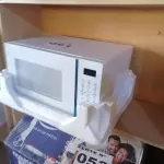 LOTE 091 - 01 - MICRO-ONDAS BRASTEMP 32 LITROS 110V (NO ESTADO, NÃO SABEMOS SE FUNCIONA. LEILÃO NÃO TEM GARANTIA E NEM DEVOLUÇÃO, SUJEITO A POSSÍVEIS AVARIAS VISÍVEIS/OCULTAS E/OU AUSÊNCIA DE COMPONENTES)