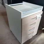 LOTE 278 - 01 GAVETEIRO (DRAWER). (NO ESTADO EM QUE SE ENCONTRA. SUJEITO A AVARIAS OCULTAS/VISÍVEIS.)
