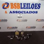 LOTE 022 - 06 CADEADOS TAMANHOS DIVERSOS MARCA PADO (NOVO). (NO ESTADO) ATENÇÃO! FAZER A VISITAÇÃO ANTES DE ARREMATAR, NÃO SABEMOS SE FUNCIONA. LEILÃO NÃO TEM GARANTIA E NEM DEVOLUÇÃO, SUJEITO A POSSÍVEIS AVARIAS VISÍVEIS/OCULTAS E/OU AUSÊNCIA DE COMPONENTES.