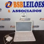 LOTE 042 - 01 MACBOOK S/CARREGADOR. (NO ESTADO) ATENÇÃO! FAZER A VISITAÇÃO ANTES DE ARREMATAR, NÃO SABEMOS SE FUNCIONA. LEILÃO NÃO TEM GARANTIA E NEM DEVOLUÇÃO, SUJEITO A POSSÍVEIS AVARIAS VISÍVEIS/OCULTAS E/OU AUSÊNCIA DE COMPONENTES.