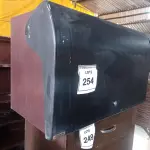 LOTE 254 - 01 ARMÁRIO SUSPENSO (HANGING CABINET). (NO ESTADO EM QUE SE ENCONTRA. SUJEITO A AVARIAS OCULTAS/VISÍVEIS.)