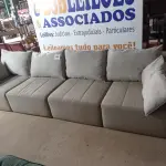 LOTE 163 - 01 SOFÁ GRANDE PARA 4 PESSOAS (SOFA TABLE). (NO ESTADO EM QUE SE ENCONTRA. SUJEITO A AVARIAS OCULTAS/VISÍVEIS.)