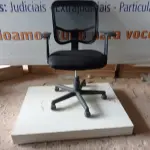 LOTE 252 - 01 CADEIRA DE ESCRITÓRIO GIRATÓRIA. (CHAIR). (NO ESTADO EM QUE SE ENCONTRA. SUJEITO A AVARIAS OCULTAS/VISÍVEIS.)