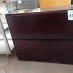LOTE 255 - 01 GAVETEIRO EM MADEIRA (DRAWER). (NO ESTADO EM QUE SE ENCONTRA. SUJEITO A AVARIAS OCULTAS/VISÍVEIS.)