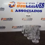 LOTE 063 - 10 CANECAS DE VIDRO. (NO ESTADO) ATENÇÃO! FAZER A VISITAÇÃO ANTES DE ARREMATAR, NÃO SABEMOS SE FUNCIONA. LEILÃO NÃO TEM GARANTIA E NEM DEVOLUÇÃO, SUJEITO A POSSÍVEIS AVARIAS VISÍVEIS/OCULTAS E/OU AUSÊNCIA DE COMPONENTES.