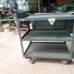 LOTE 270 - 01 CARRINHO DE SUPORTE CINZA (GRAY SUPPORT TROLLEYS). (NO ESTADO EM QUE SE ENCONTRA. SUJEITO A AVARIAS OCULTAS/VISÍVEIS.)