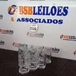 LOTE 066 - 10 CANECAS DE VIDRO. (NO ESTADO) ATENÇÃO! FAZER A VISITAÇÃO ANTES DE ARREMATAR, NÃO SABEMOS SE FUNCIONA. LEILÃO NÃO TEM GARANTIA E NEM DEVOLUÇÃO, SUJEITO A POSSÍVEIS AVARIAS VISÍVEIS/OCULTAS E/OU AUSÊNCIA DE COMPONENTES.