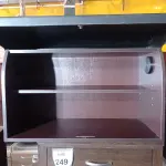 LOTE 254 - 01 ARMÁRIO SUSPENSO (HANGING CABINET). (NO ESTADO EM QUE SE ENCONTRA. SUJEITO A AVARIAS OCULTAS/VISÍVEIS.)