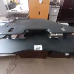 LOTE 287 - 01 CONVERSOR DE MESA AJUSTÁVEL (VARIDESK). (NO ESTADO EM QUE SE ENCONTRA. SUJEITO A AVARIAS OCULTAS/VISÍVEIS.)