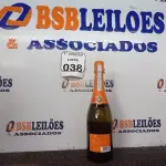 LOTE 038 - 1 GARRAFA DE ESPUMANTE SPERONE PROSECCO BRUT 75 CL LACRADO. (NO ESTADO) ATENÇÃO! FAZER A VISITAÇÃO ANTES DE ARREMATAR, NÃO SABEMOS SE FUNCIONA. LEILÃO NÃO TEM GARANTIA E NEM DEVOLUÇÃO, SUJEITO A POSSÍVEIS AVARIAS VISÍVEIS/OCULTAS E/OU AUSÊNCIA DE COMPONENTES.