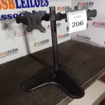LOTE 206 - 01 SUPORTE PARA MONITOR (MONITOR STAND). (NO ESTADO EM QUE SE ENCONTRA. SUJEITO A AVARIAS OCULTAS/VISÍVEIS.)