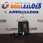 LOTE 003 - 01 TABLET MARCA POSITIVO C/CARREGADOR. (NO ESTADO) ATENÇÃO! FAZER A VISITAÇÃO ANTES DE ARREMATAR, NÃO SABEMOS SE FUNCIONA. LEILÃO NÃO TEM GARANTIA E NEM DEVOLUÇÃO, SUJEITO A POSSÍVEIS AVARIAS VISÍVEIS/OCULTAS E/OU AUSÊNCIA DE COMPONENTES.