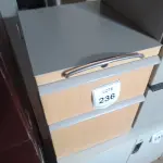 LOTE 236 - 01 GAVETEIRO DE FERRO (IRON DRAWER). (NO ESTADO EM QUE SE ENCONTRA. SUJEITO A AVARIAS OCULTAS/VISÍVEIS.)