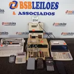 LOTE 204 - 08 CALCULADORAS MARCAS E MODELOS DIVERSOS. (NO ESTADO) ATENÇÃO! FAZER A VISITAÇÃO ANTES DE ARREMATAR, NÃO SABEMOS SE FUNCIONA. LEILÃO NÃO TEM GARANTIA E NEM DEVOLUÇÃO, SUJEITO A POSSÍVEIS AVARIAS VISÍVEIS/OCULTAS E/OU AUSÊNCIA DE COMPONENTES.