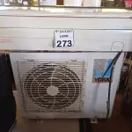 LOTE 273 - 01 CONDENSADORA E 01 EVAPORADORA MARCA YORK 9000BTU. (NO ESTADO) ATENÇÃO! FAZER A VISITAÇÃO ANTES DE ARREMATAR, NÃO SABEMOS SE FUNCIONA. LEILÃO NÃO TEM GARANTIA E NEM DEVOLUÇÃO, SUJEITO A POSSÍVEIS AVARIAS VISÍVEIS/OCULTAS E/OU AUSÊNCIA DE COMPONENTES.