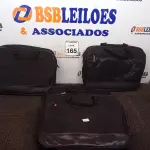LOTE 165 - 04 PASTAS P/NOTEBOOK. (NO ESTADO) ATENÇÃO! FAZER A VISITAÇÃO ANTES DE ARREMATAR, NÃO SABEMOS SE FUNCIONA. LEILÃO NÃO TEM GARANTIA E NEM DEVOLUÇÃO, SUJEITO A POSSÍVEIS AVARIAS VISÍVEIS/OCULTAS E/OU AUSÊNCIA DE COMPONENTES.
