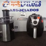 LOTE 299 - 01 AIR FRYER MARCA ULTRA E 01 CENTRIFUGAS DE FRUTAS MARCA CADENCE. (NO ESTADO) ATENÇÃO! FAZER A VISITAÇÃO ANTES DE ARREMATAR, NÃO SABEMOS SE FUNCIONA. LEILÃO NÃO TEM GARANTIA E NEM DEVOLUÇÃO, SUJEITO A POSSÍVEIS AVARIAS VISÍVEIS/OCULTAS E/OU AUSÊNCIA DE COMPONENTES.