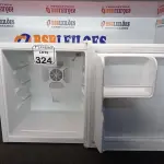 LOTE 324 - 01 FRIGOBAR MARCA ETERNY C/AVARIAS. (NO ESTADO) ATENÇÃO! FAZER A VISITAÇÃO ANTES DE ARREMATAR, NÃO SABEMOS SE FUNCIONA. LEILÃO NÃO TEM GARANTIA E NEM DEVOLUÇÃO, SUJEITO A POSSÍVEIS AVARIAS VISÍVEIS/OCULTAS E/OU AUSÊNCIA DE COMPONENTES.