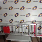 LOTE 338 - 01 ESCADA DE ALUMÍNIO C/05 DEGRAUS. (NO ESTADO) ATENÇÃO! FAZER A VISITAÇÃO ANTES DE ARREMATAR, NÃO SABEMOS SE FUNCIONA. LEILÃO NÃO TEM GARANTIA E NEM DEVOLUÇÃO, SUJEITO A POSSÍVEIS AVARIAS VISÍVEIS/OCULTAS E/OU AUSÊNCIA DE COMPONENTES.