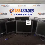 LOTE 340 - 08 MONITORES LCD MARCAS E MODELOS DIVERSOS. (NO ESTADO) ATENÇÃO! FAZER A VISITAÇÃO ANTES DE ARREMATAR, NÃO SABEMOS SE FUNCIONA. LEILÃO NÃO TEM GARANTIA E NEM DEVOLUÇÃO, SUJEITO A POSSÍVEIS AVARIAS VISÍVEIS/OCULTAS E/OU AUSÊNCIA DE COMPONENTES.