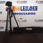 LOTE 182 - 01 TRIPÉ P/CÂMERA FOTOGRÁFICA MARCA TOMATE MODELO MTG-3016. (NO ESTADO) ATENÇÃO! FAZER A VISITAÇÃO ANTES DE ARREMATAR, NÃO SABEMOS SE FUNCIONA. LEILÃO NÃO TEM GARANTIA E NEM DEVOLUÇÃO, SUJEITO A POSSÍVEIS AVARIAS VISÍVEIS/OCULTAS E/OU AUSÊNCIA DE COMPONENTES.