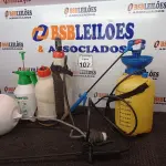 LOTE 107 - 02 BOMBAS DE BATER VENENO, 01 PULVERIZADOR MARCA TRAP E 01 BOIA PARA CAIXA D’ÁGUA MARCA DECA DE 1 E ¼. (NO ESTADO) ATENÇÃO! FAZER A VISITAÇÃO ANTES DE ARREMATAR, NÃO SABEMOS SE FUNCIONA. LEILÃO NÃO TEM GARANTIA E NEM DEVOLUÇÃO, SUJEITO A POSSÍVEIS AVARIAS VISÍVEIS/OCULTAS E/OU AUSÊNCIA DE COMPONENTES.