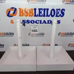 LOTE 185 - 02 BASES P/ OMBRELONE MARCA SODRAMAR. (NO ESTADO) ATENÇÃO! FAZER A VISITAÇÃO ANTES DE ARREMATAR, NÃO SABEMOS SE FUNCIONA. LEILÃO NÃO TEM GARANTIA E NEM DEVOLUÇÃO, SUJEITO A POSSÍVEIS AVARIAS VISÍVEIS/OCULTAS E/OU AUSÊNCIA DE COMPONENTES.