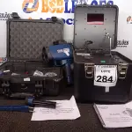 LOTE 284 - 01 APARELHO DE RADAR MÓVEL MARCA LASER TECH. (NO ESTADO) ATENÇÃO! FAZER A VISITAÇÃO ANTES DE ARREMATAR, NÃO SABEMOS SE FUNCIONA. LEILÃO NÃO TEM GARANTIA E NEM DEVOLUÇÃO, SUJEITO A POSSÍVEIS AVARIAS VISÍVEIS/OCULTAS E/OU AUSÊNCIA DE COMPONENTES.