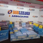LOTE 135 - 16 CAIXAS DE SISTEMA OPERACIONAL E APLICATIVOS PARA ESTAÇÃO DE TRABALHO E SERVIDORES CONECTIVA LINUX 9 STANDARD EDITION E 05 CAIXAS DE SISTEMA OPERACIONAL E APLICATIVOS PARA SERVIDORES E REDES CORPORATIVAS LINUX 9 STANDARD PROFESSIONAL EDITION. (NOVO) (NO ESTADO) ATENÇÃO! FAZER A VISITAÇÃO ANTES DE ARREMATAR, NÃO SABEMOS SE FUNCIONA. LEILÃO NÃO TEM GARANTIA E NEM DEVOLUÇÃO, SUJEITO A POSSÍVEIS AVARIAS VISÍVEIS/OCULTAS E/OU AUSÊNCIA DE COMPONENTES.
